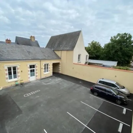 Ecole 103 Apartment La Fleche